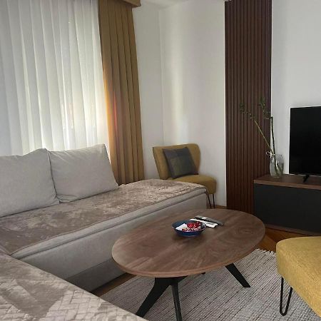 Kuman Apartments Kumanovo Exteriör bild